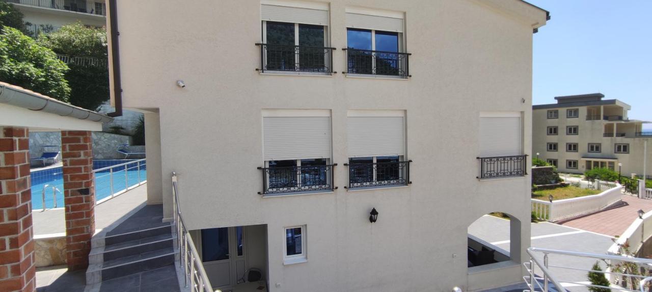 Zoran Apartments Sveti Stefan Dış mekan fotoğraf