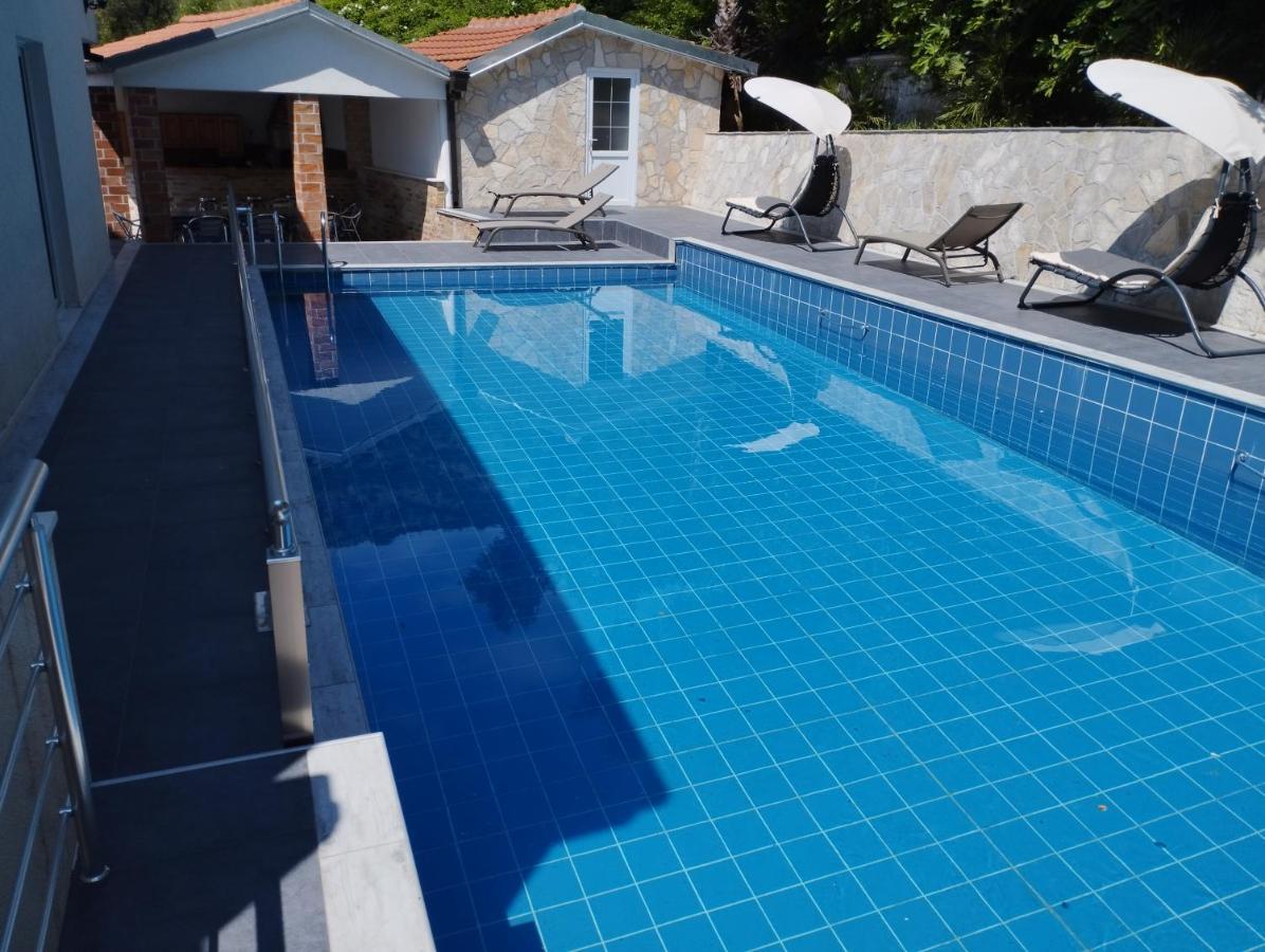 Zoran Apartments Sveti Stefan Dış mekan fotoğraf